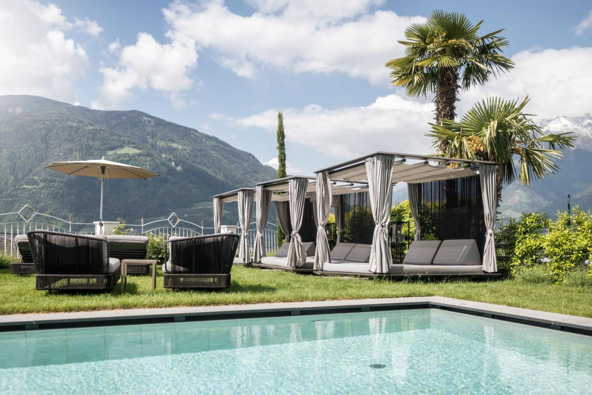 Small&Beautiful Hotel Gnaid Tirolo Esterno foto